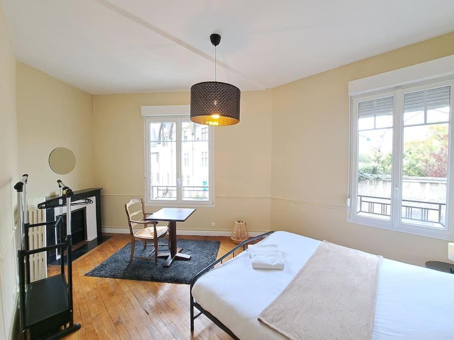 Perth, Bel Appartement Lumineux Reims Luaran gambar