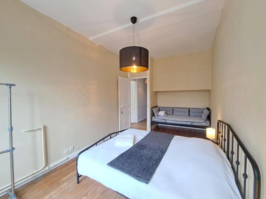 Perth, Bel Appartement Lumineux Reims Luaran gambar